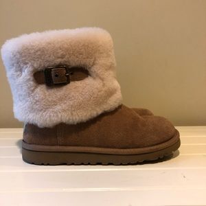 Cozy Uggs! Women’s Size 4